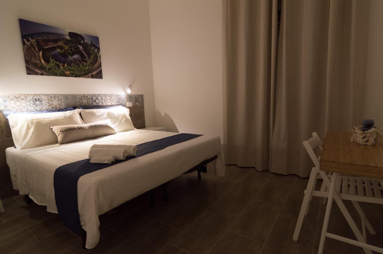 Raudino Rooms Syracuse Esterno foto